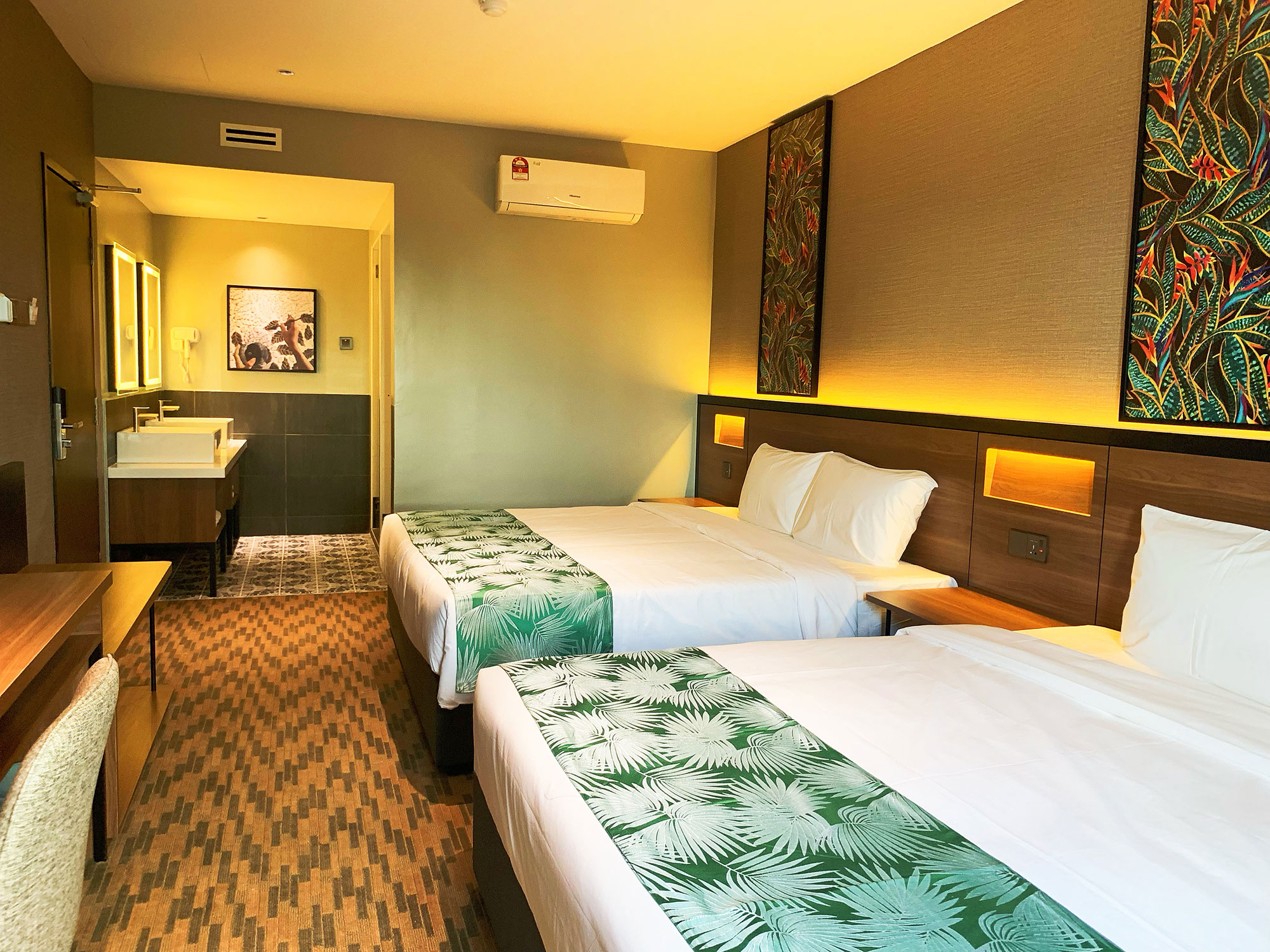 Suite Room